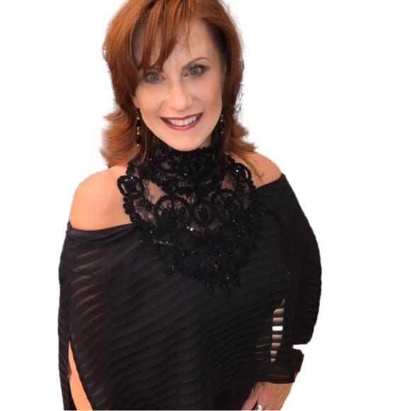 Anne Fontaine Poshmark Meetup 3/29/2016 - Picture 1 of 15